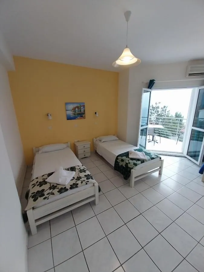 Apartment Odyseas Studios Vlachata Greece