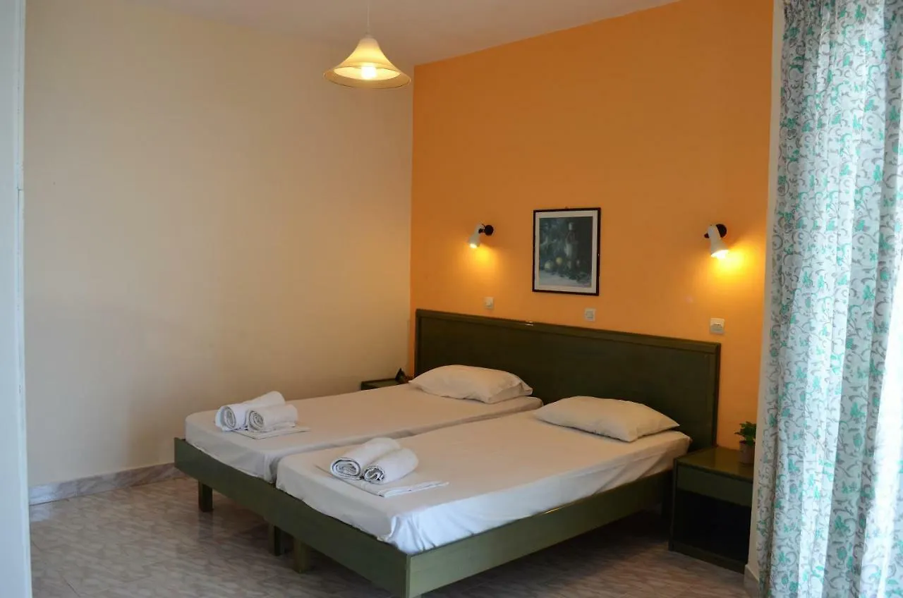 Odyseas Studios Vlachata Apartment